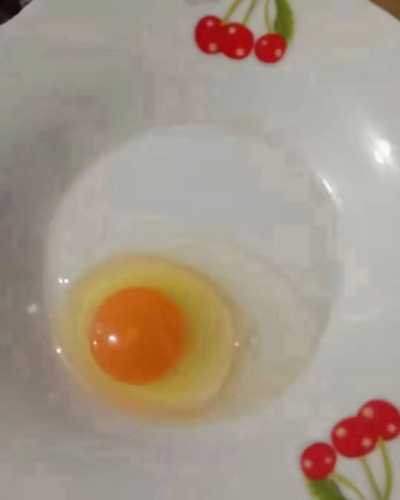 绿壳鸡蛋精品一手货源价格美丽，有需要的老板请联系！！！！