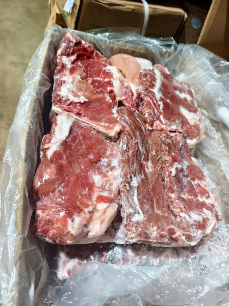 母猪一级飞机翅
