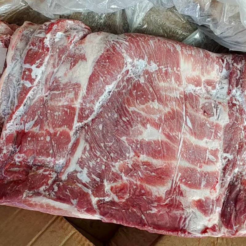 去皮五花肉，品质好，用起来方便，层次好，鲜度高，日期新鲜