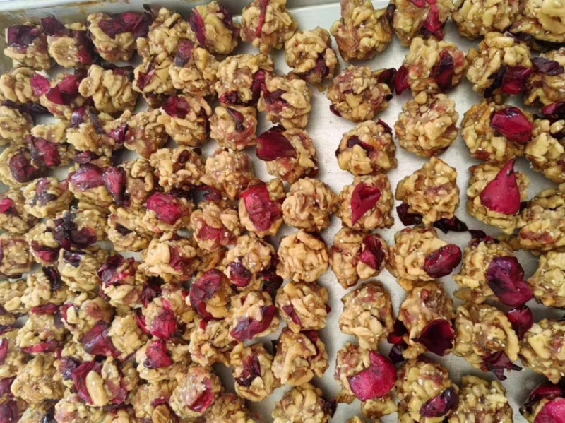 月饼中子核桃月饼上市，纯手工制作，散装全国发货