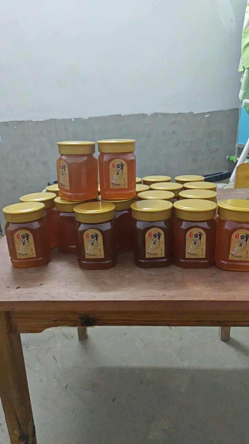 蜂蜜土蜂蜜现割现发精品好货一手货源欢迎咨询