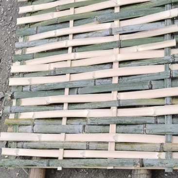 毛竹片包头竹笆大量供应价格优惠欢迎来电洽谈诚信经营