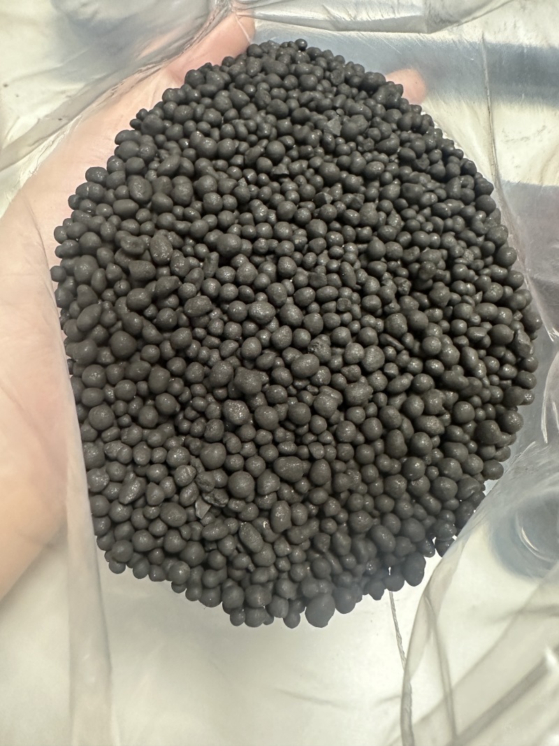 微生物菌肥新一代，特别添加黄腐酸钾有机质50