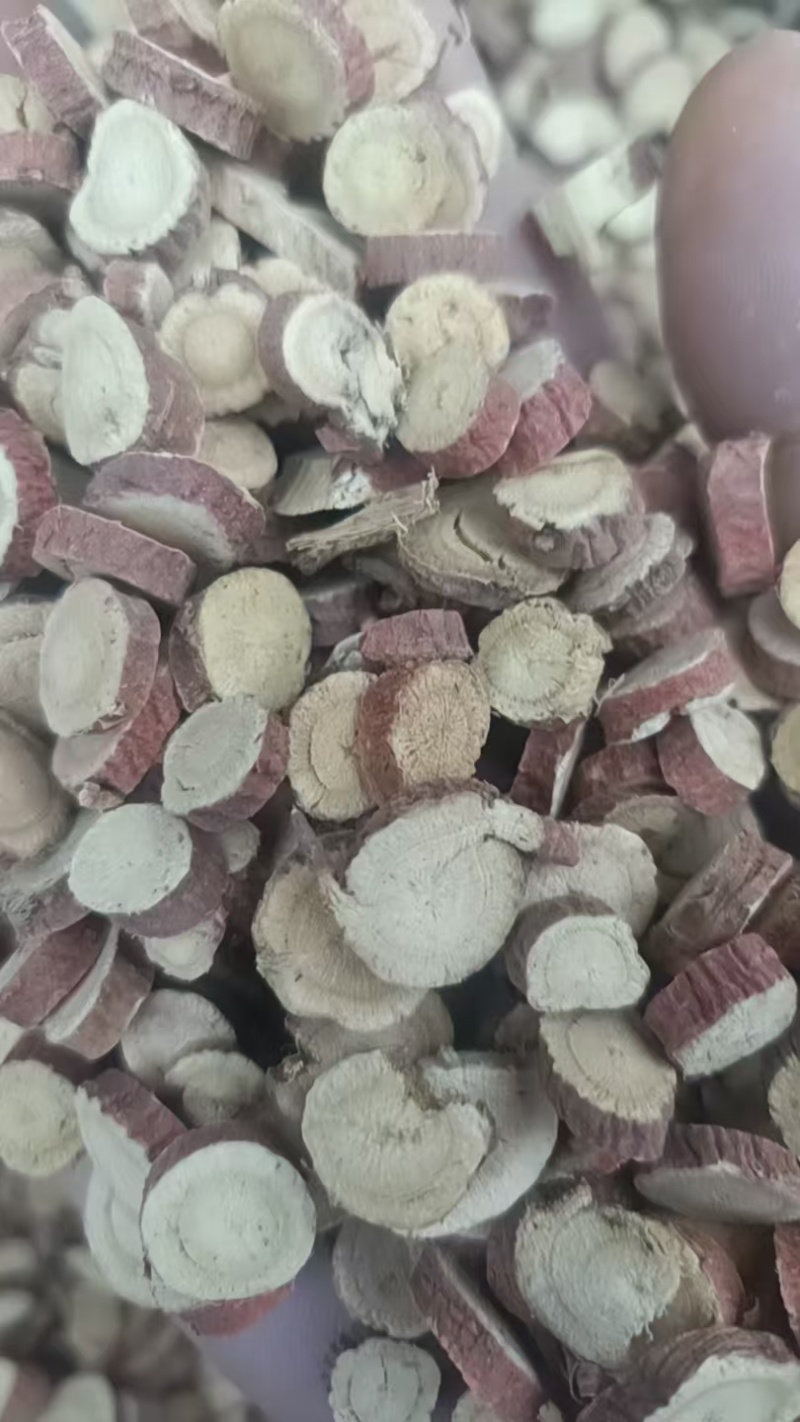 甘草，色泽靓丽，产地直发，欢迎咨询，电话视频随时联系