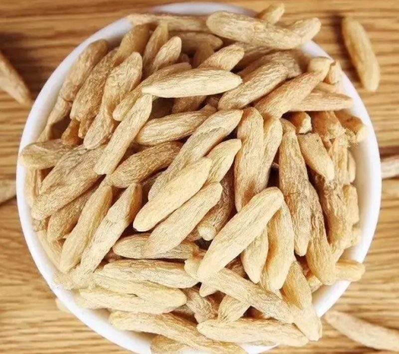广西麦冬，大量有货，本人种植，量大价优欢迎致电