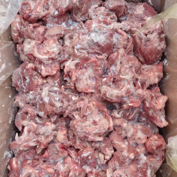 舌根肉