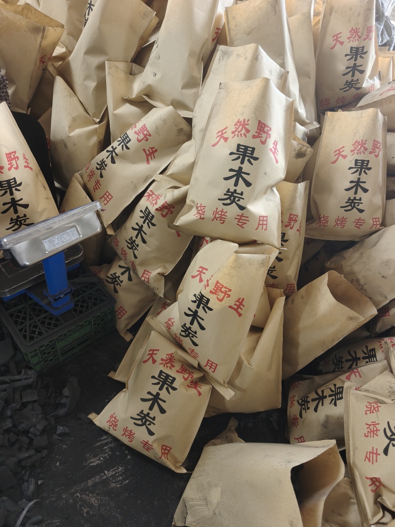 枣木炭各种果木烧烤炭大小包装可以定制