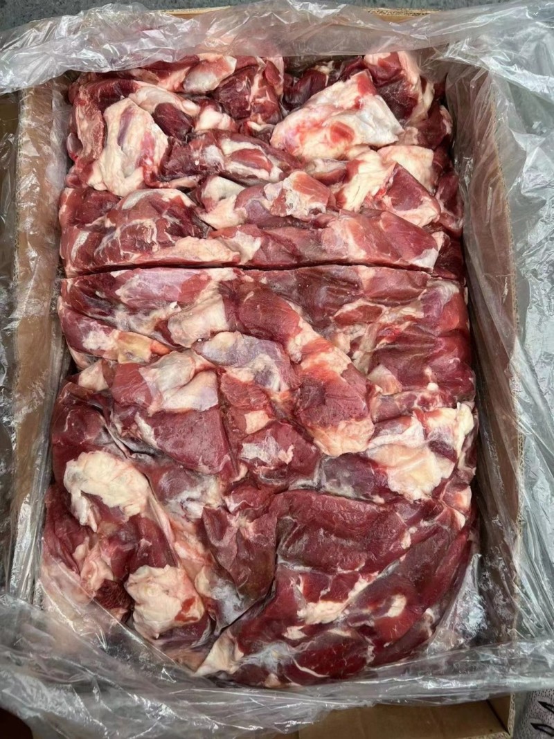 牛碎肉，90%比例瘦肉率高，块型大，新鲜度好