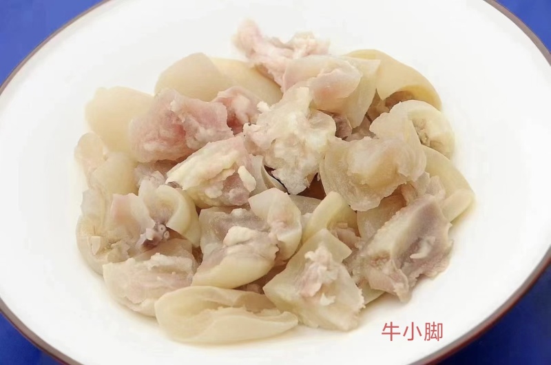 牛小脚