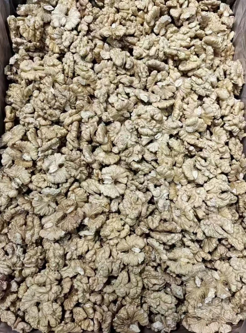 新疆阿克苏薄皮核桃仁工厂现剥原味生核桃仁500g