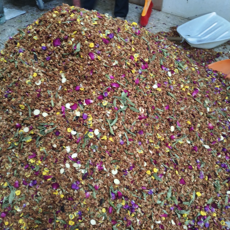 跑江湖、地摊产品、金龙花草茶，四合一，六合一各种配合