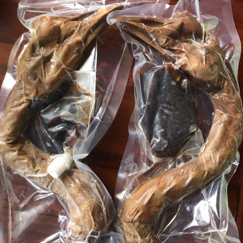 400克-500克带汁卤鹅头，加热可以吃
