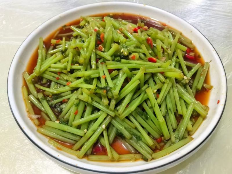 精品藜蒿