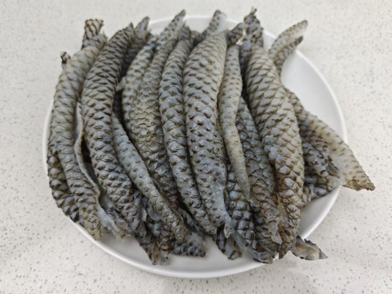 凉拌鱼皮