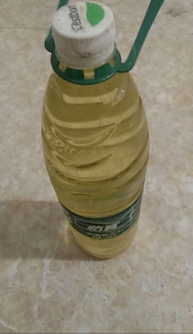 樟树油