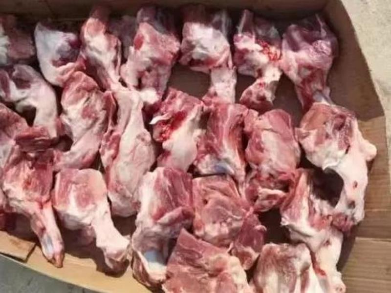 猪后肘骨160后肘骨山东腾惠将成为更多客户的选择