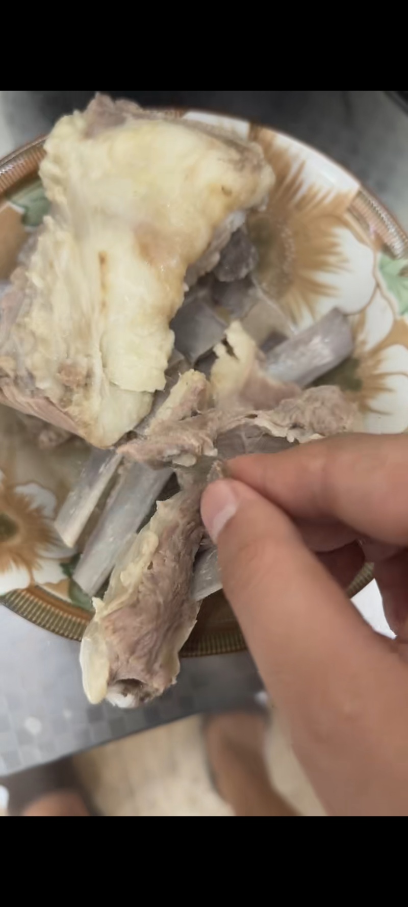 小羊排，抄码45斤左右颜色鲜艳，厂家直销，量大从优