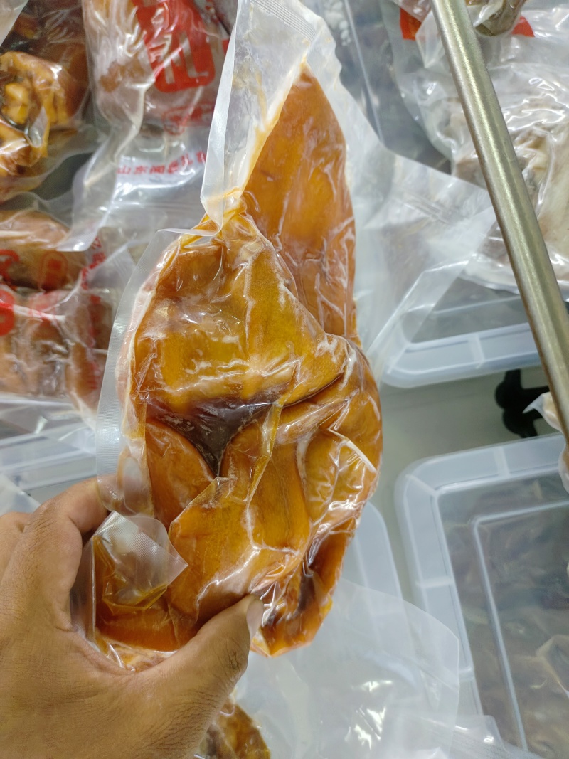 脱脂卤猪耳朵，大小规格齐全，传统工艺制作，没有科技狠活