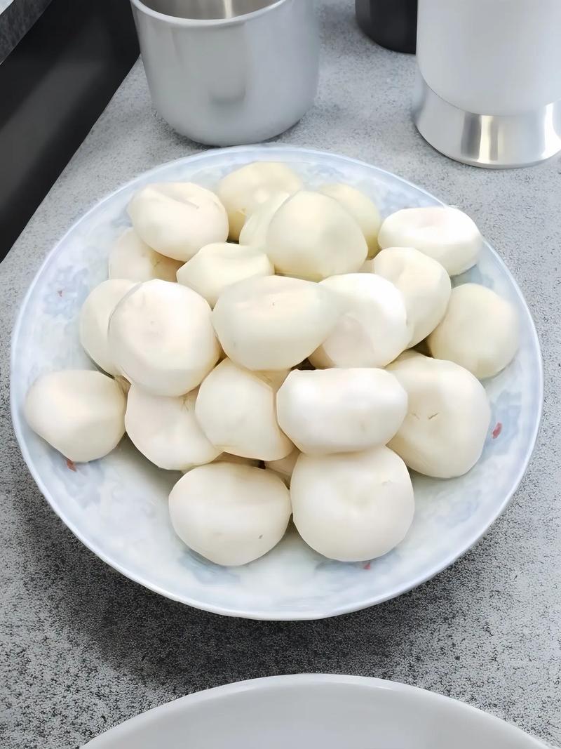 精品去皮马蹄产地批发量大从优货源稳定质量有保障