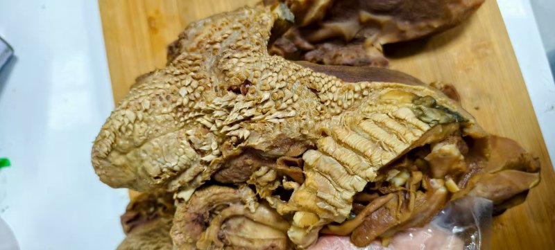 五香牛嘴巴（带皮）