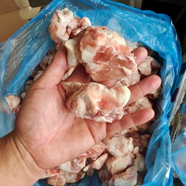 关节骨关节骨含肉量不错哦，一件也是批发价