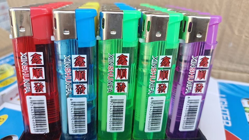 打火机型号多质量好1件2千个适合超市赶集常年批发