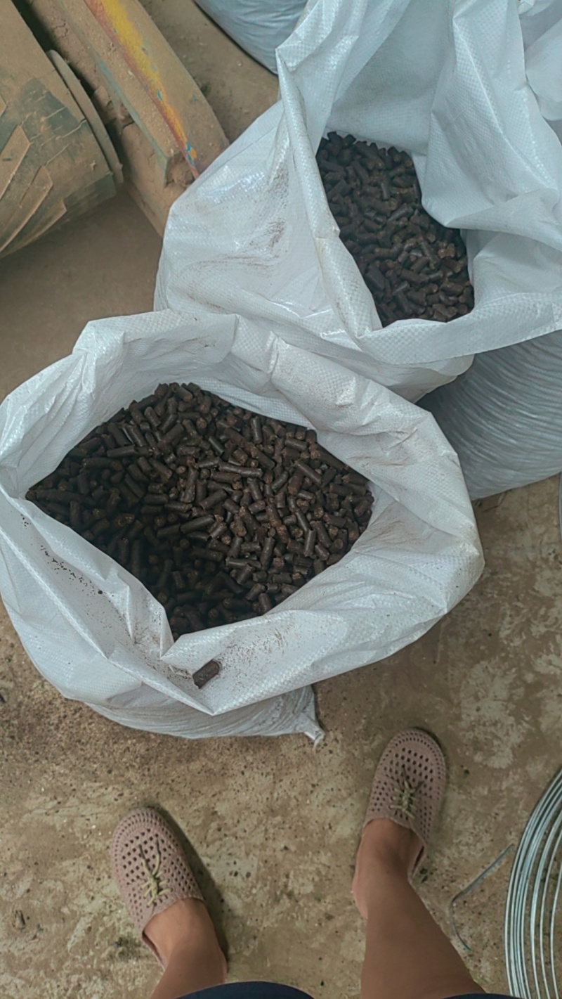 河南南阳艾草颗粒秸秆类原料源头供应牛羊养殖户