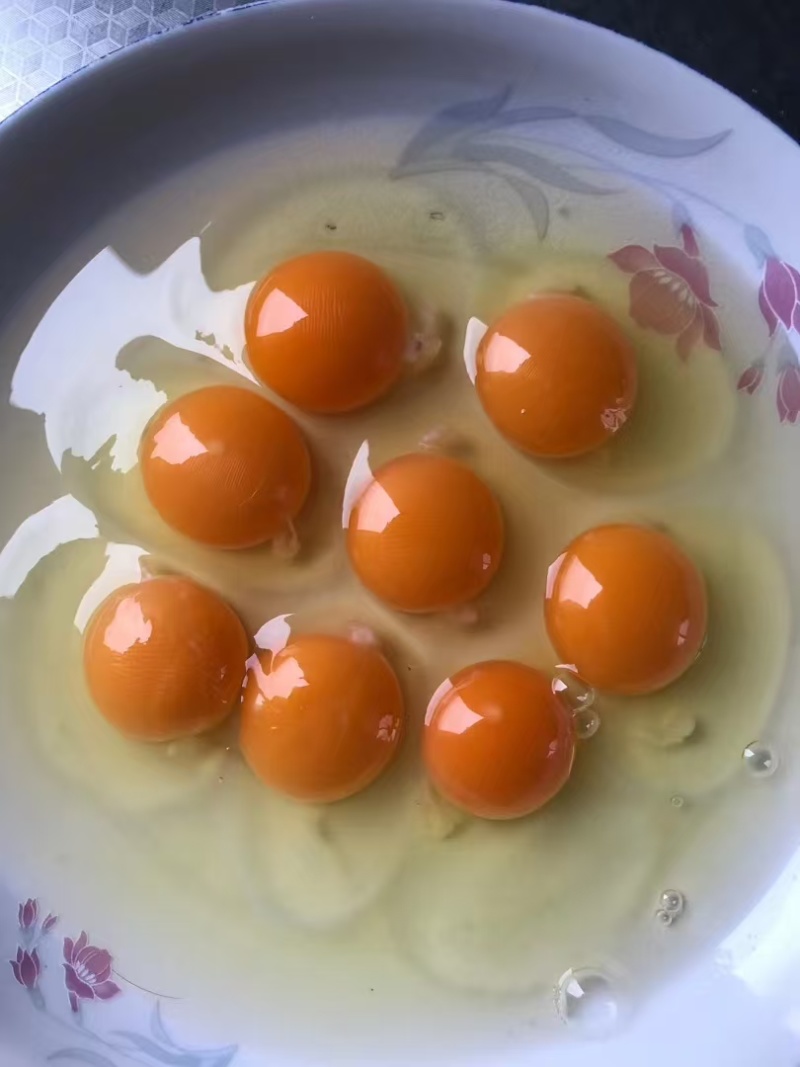 江苏绿壳乌鸡蛋/东台土鸡蛋/散养鸡蛋/价格美丽欢迎