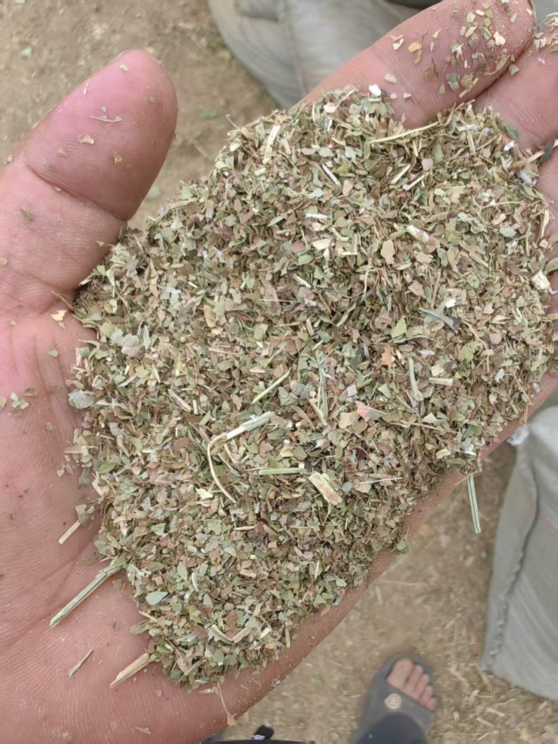花生秧，牛羊兔草料，