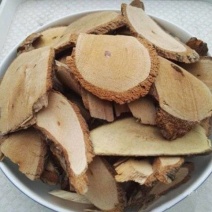 中药材黄鳝藤根别称:多花勾儿茶根熊柳根土黄耆