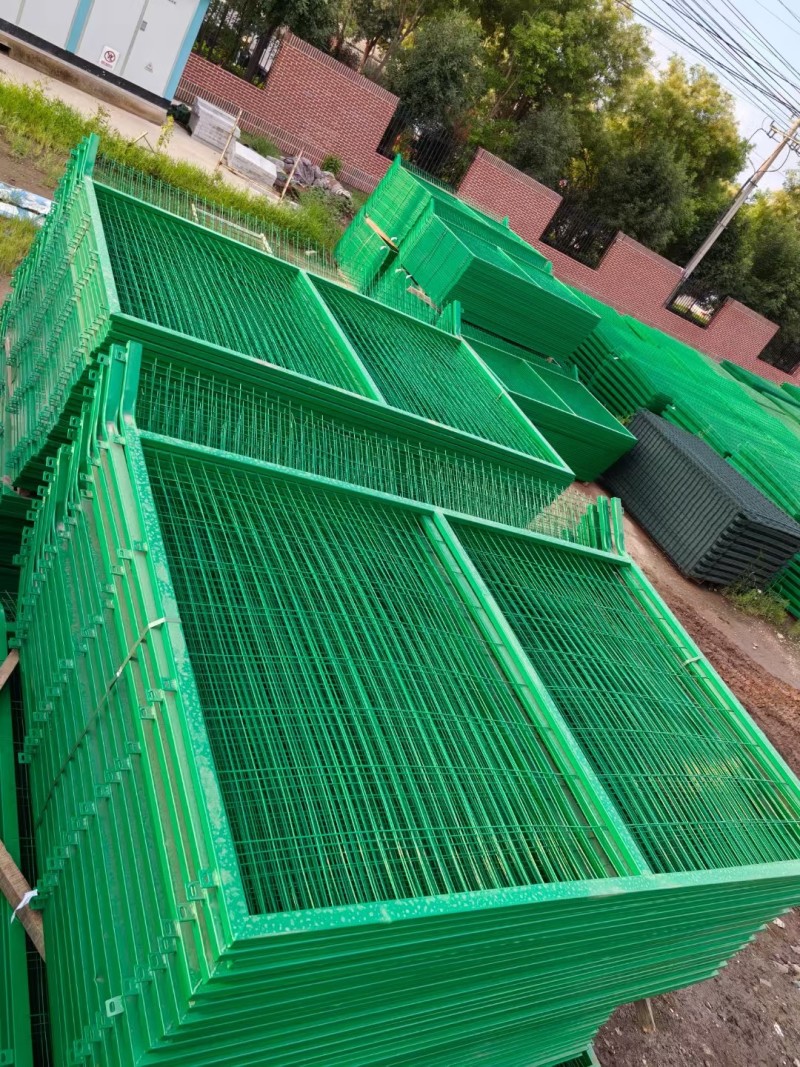 双边丝护栏网