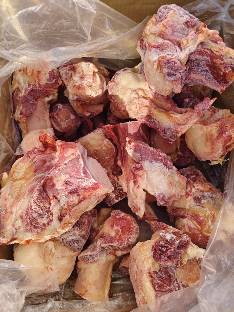 肉牛棒骨，锡盟屠宰场工厂直销，保质保量，全国发货