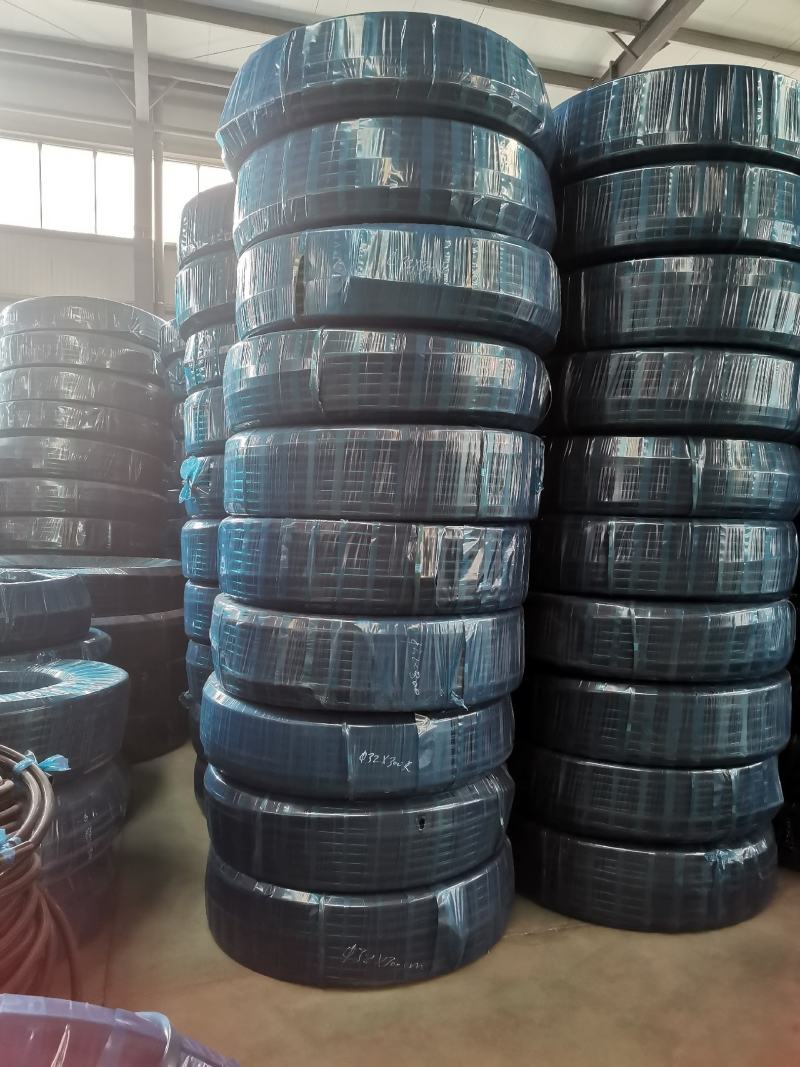 滴灌喷灌聚乙烯PE管厂家直销诚信经营基地直供