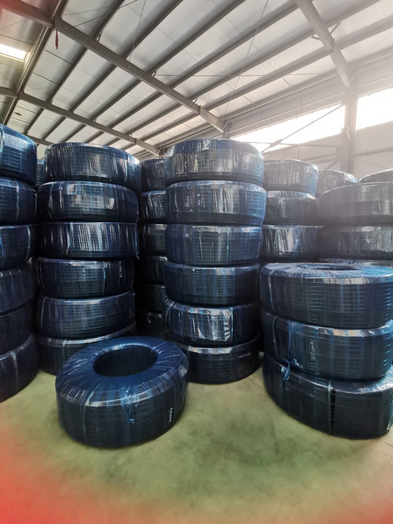 滴灌喷灌聚乙烯PE管厂家直销诚信经营基地直供