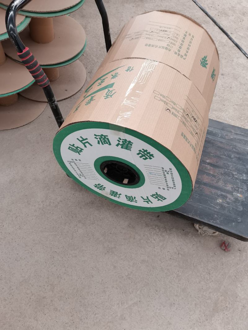 灌溉农用贴片式滴灌带厂家直销保质保量售后无忧