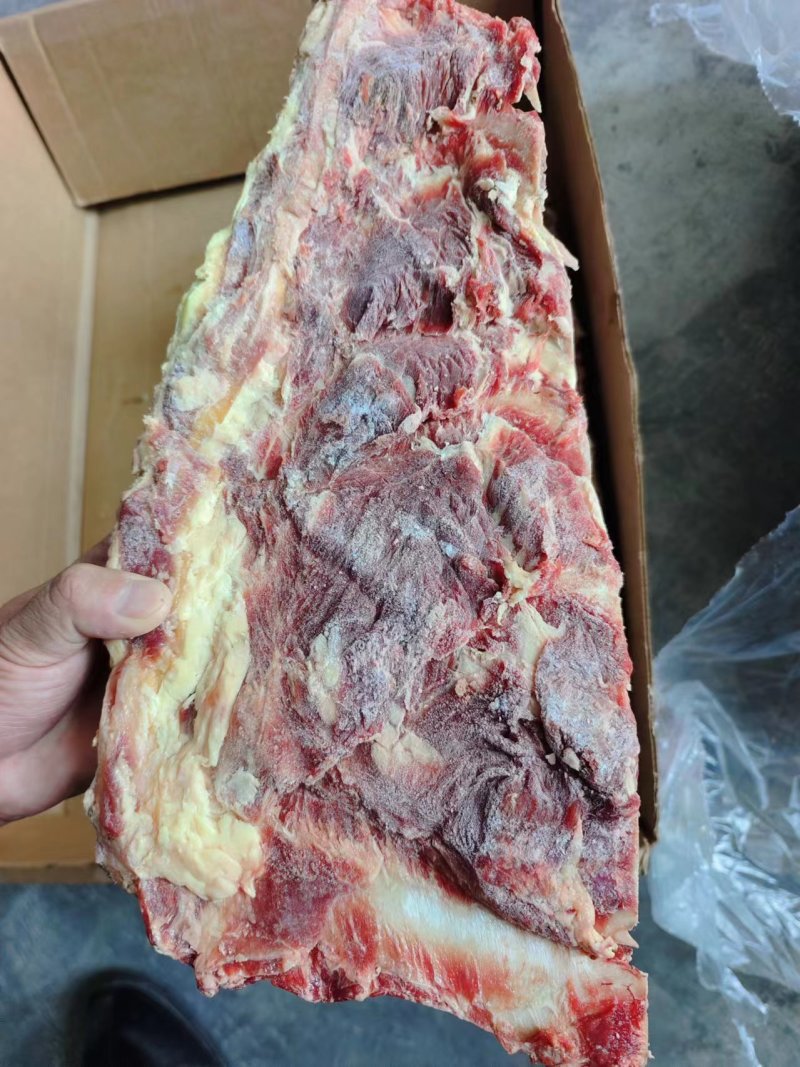 牛羽骨，带肉带板筋最香不过贴骨肉，老香了[色]。