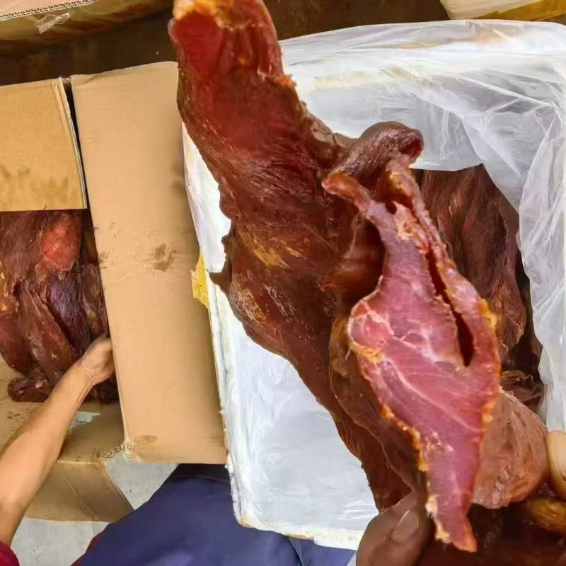 麻辣大块肉风干大块肉五香麻辣大块肉展会地摊厂家批发