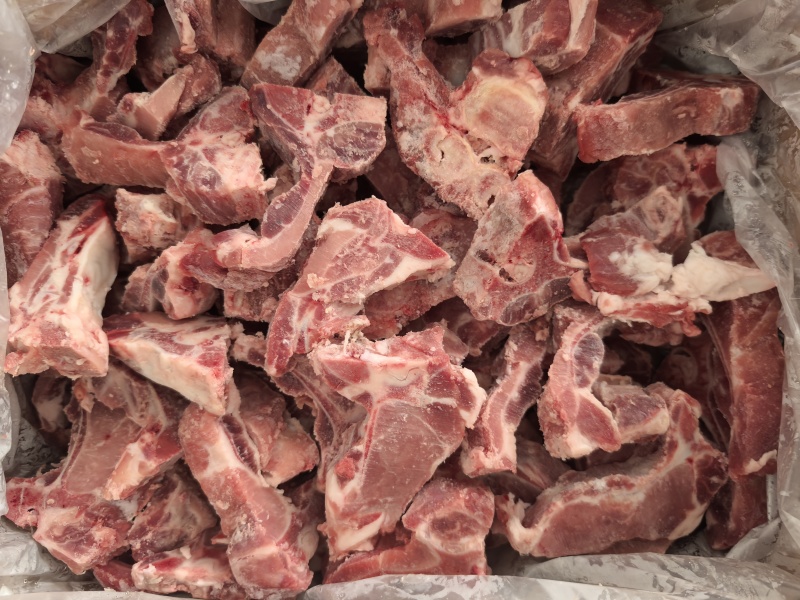 满肉猪脊骨,