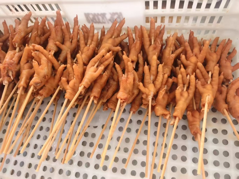 厂家直销卤爪凤爪，新鲜美味，产地直发品种保证，量大从优！