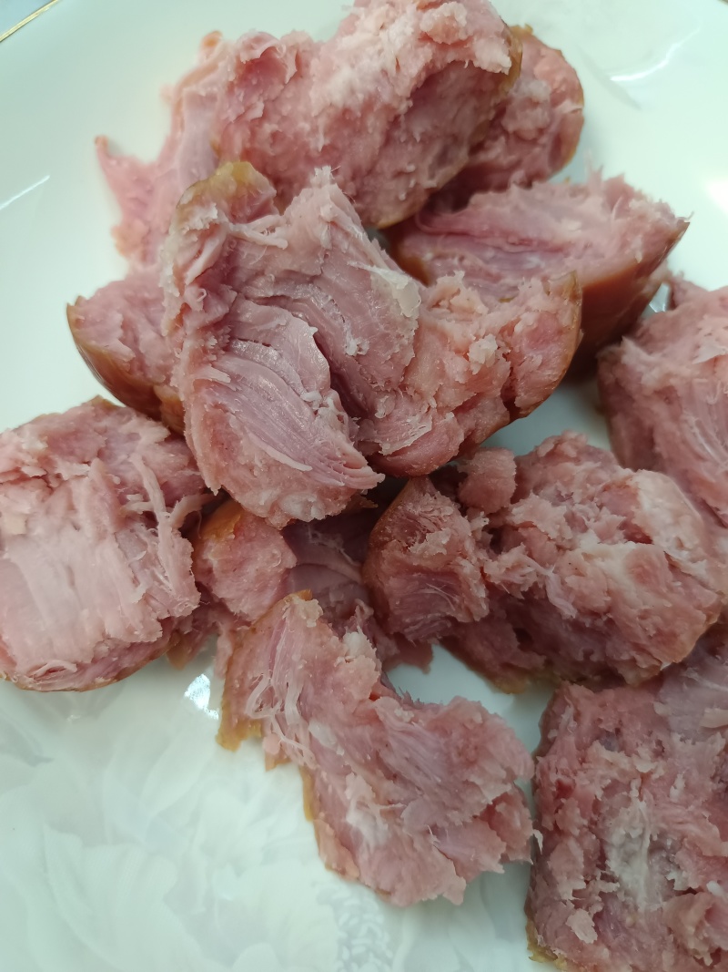 腱子肉火腿，好吃不贵欢迎洽谈！