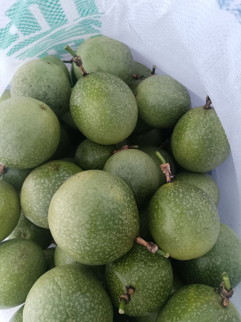 广西桂林钦密黄金百香果产地供货质量保证
