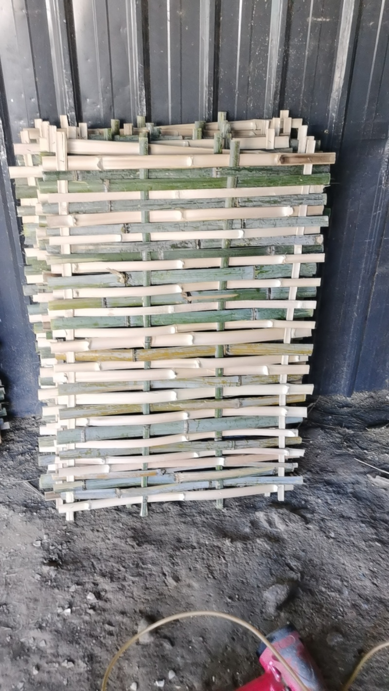 毛竹片建筑用和河道整治用竹笆，质量保证，诚信经营，