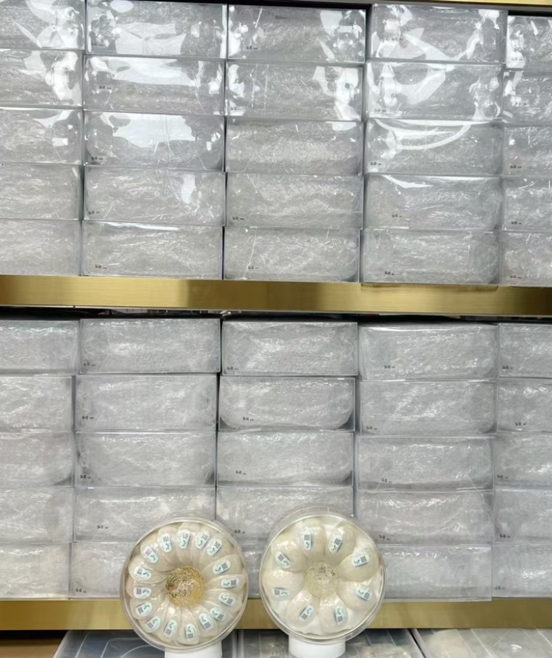 燕窝大量现货规格齐全，品质保证，可视频看货代发