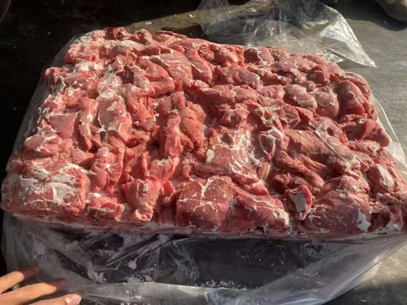 母猪正一九精碎肉