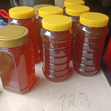 农家土蜂蜜，自产自销，对接商超加工厂，电商量大从优