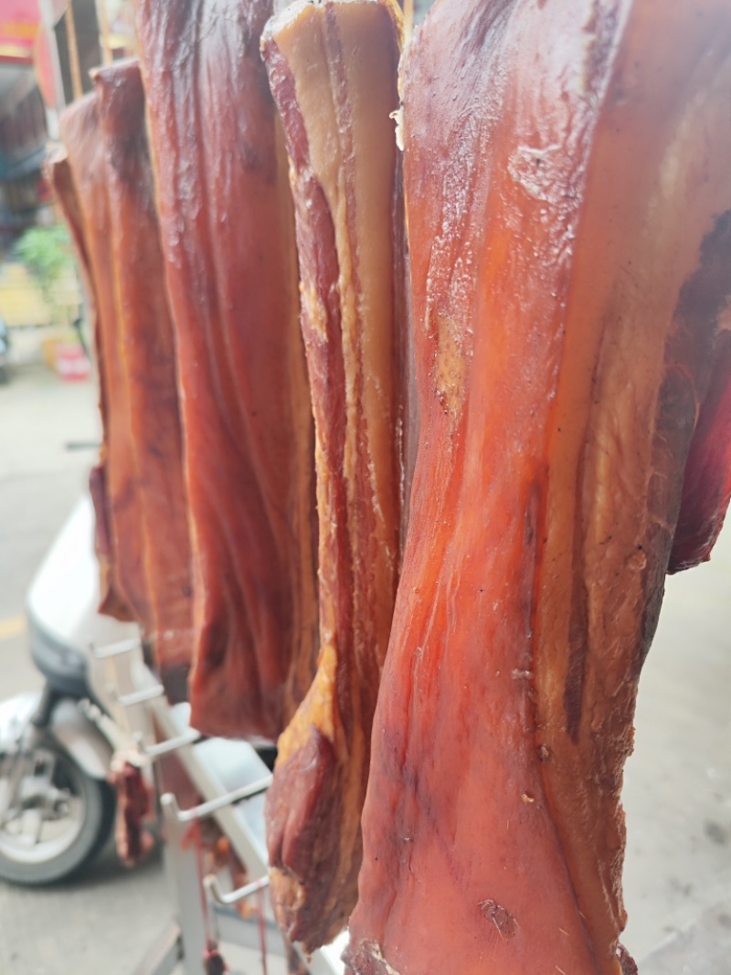 腊肉四川腊肉制品二刀，五花大量上市，可视频看货