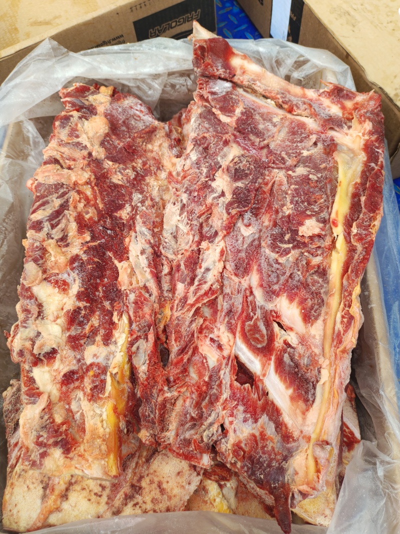 牛羽骨，新日期新货，肉多颜色新鲜漂亮，满肉带筋带脆骨