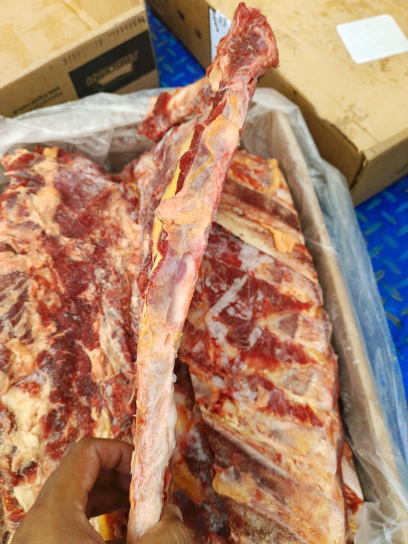 牛羽骨，新日期新货，肉多颜色新鲜漂亮，满肉带筋带脆骨