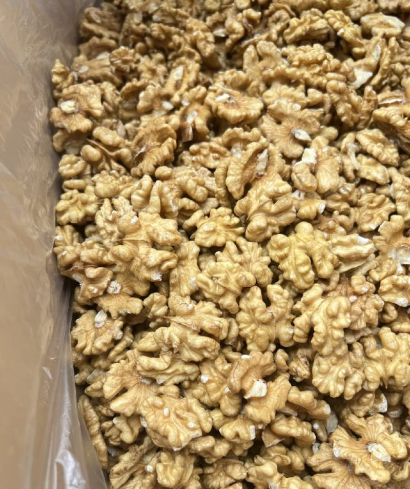 低价批发薄皮新疆185核桃仁尖白尖普规格齐全，新鲜饱满
