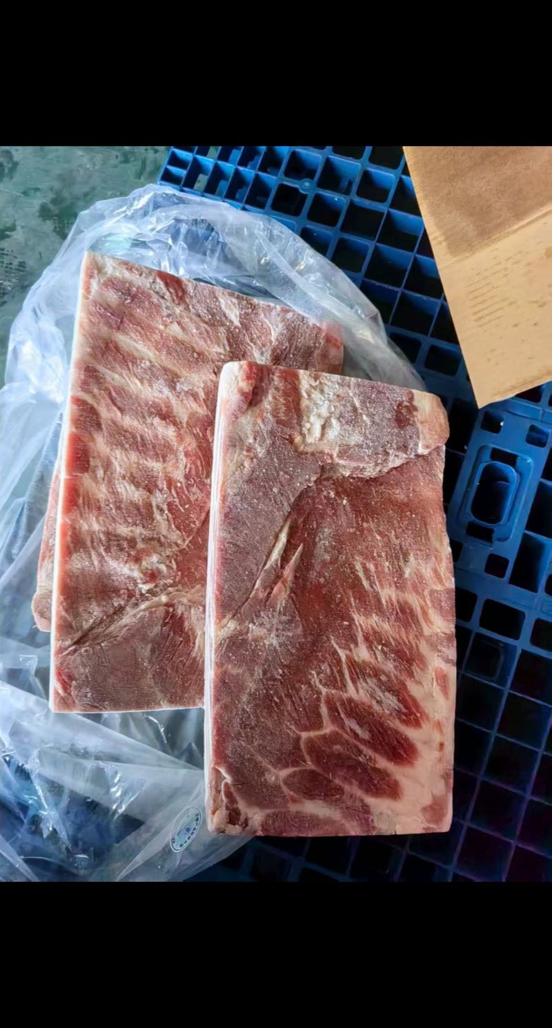 肥猪修边大五花，五花肉